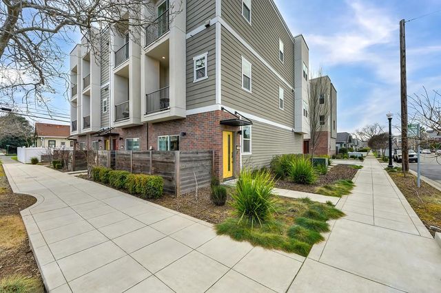 3348 S St, Sacramento, CA 95816