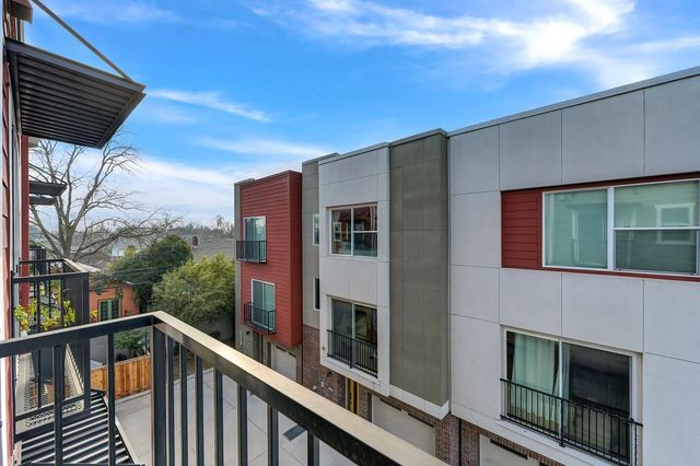 3348 S St, Sacramento, CA 95816
