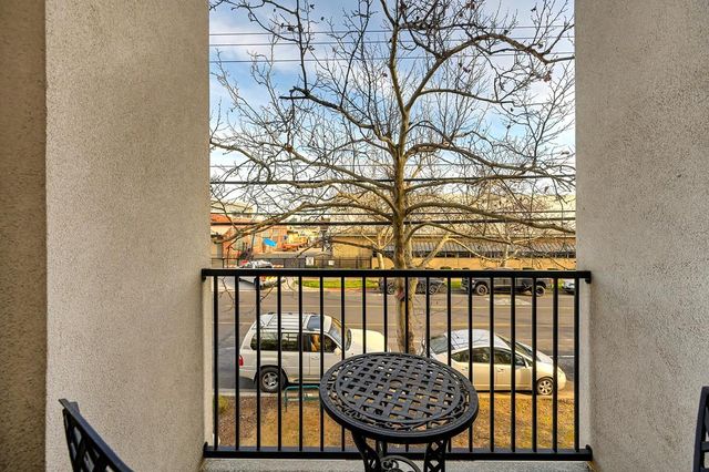 3348 S St, Sacramento, CA 95816