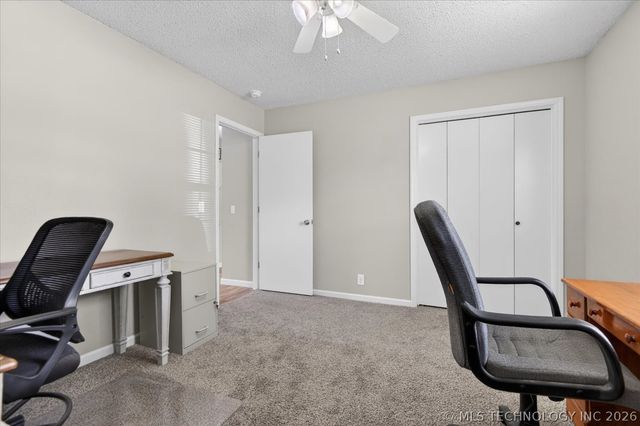 119 Canterbury Court, Bartlesville, OK 74006