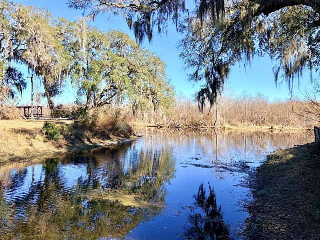 5721 S LIVE OAK DRIVE, Floral City, FL 34436