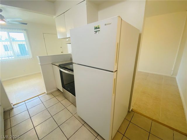 3762 Royal Crest Street 6, Las Vegas, NV 89119