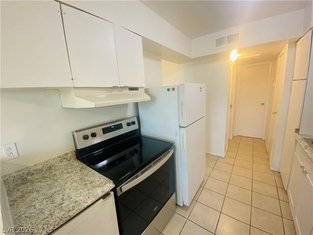 3762 Royal Crest Street 6, Las Vegas, NV 89119