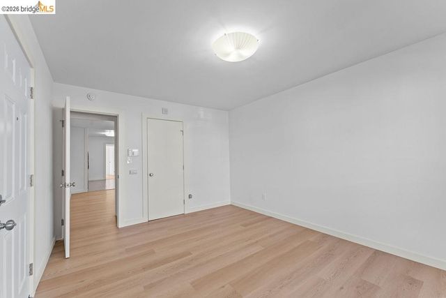 769 17th St, Oakland, CA 94612