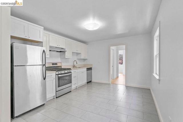 769 17th St, Oakland, CA 94612