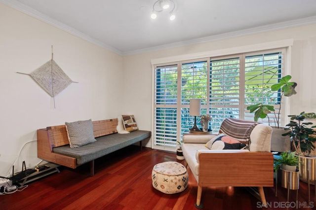 6960 Caminito Curva, San Diego, CA 92119
