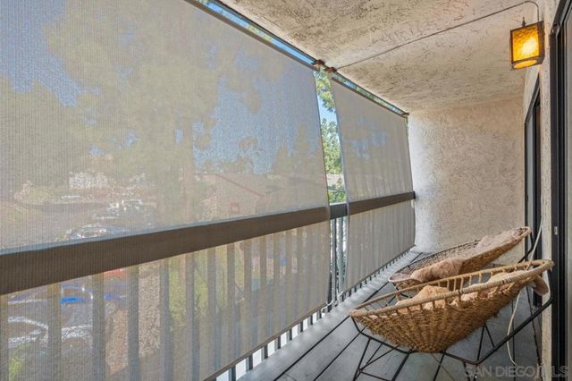 6960 Caminito Curva, San Diego, CA 92119