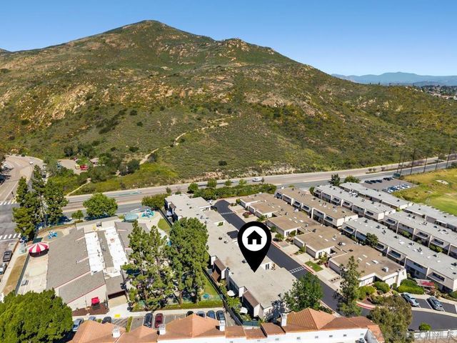 6960 Caminito Curva, San Diego, CA 92119