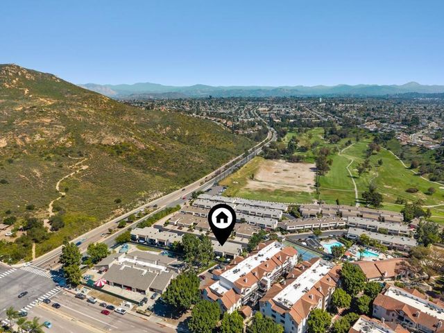 6960 Caminito Curva, San Diego, CA 92119