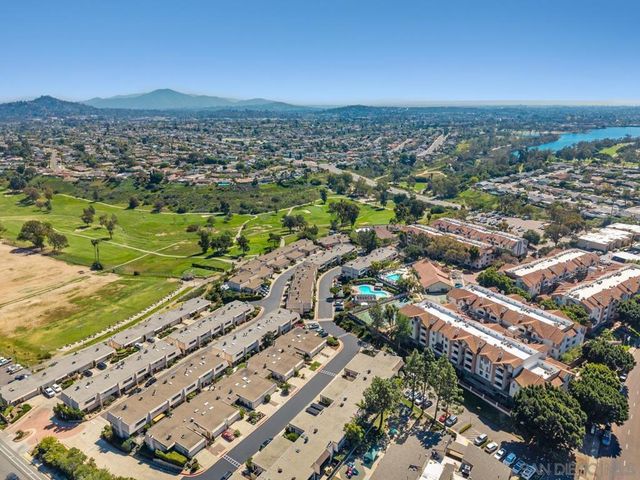 6960 Caminito Curva, San Diego, CA 92119