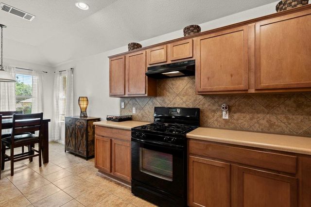 181 Stone Crest BLVD, Buda, TX 78610