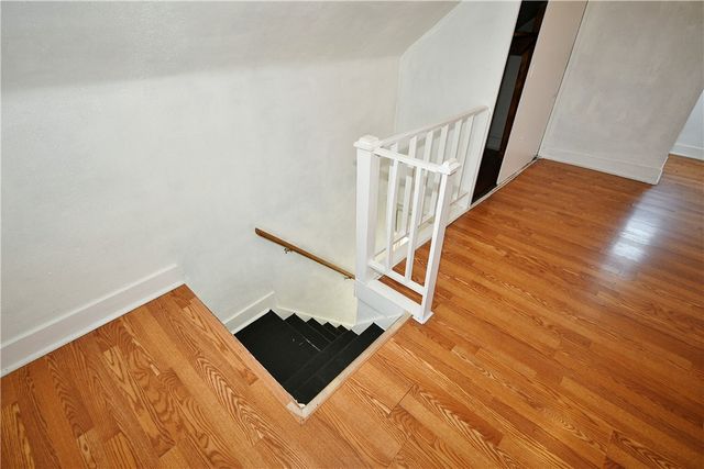 2110 West St, Munhall, PA 15120