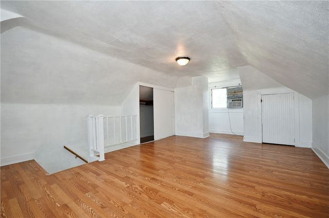 2110 West St, Munhall, PA 15120