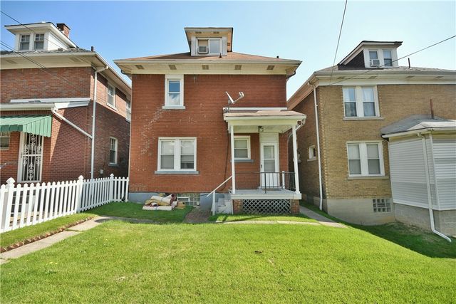 2110 West St, Munhall, PA 15120