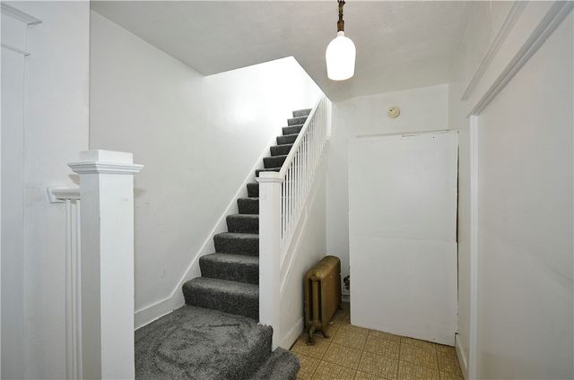 2110 West St, Munhall, PA 15120