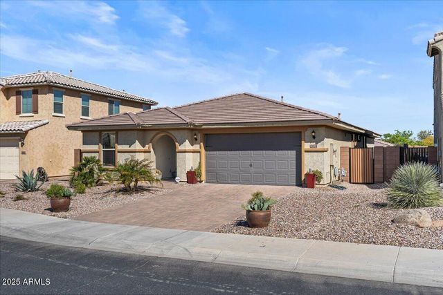 2674 E Cherry Hill Drive, Gilbert, AZ 85298