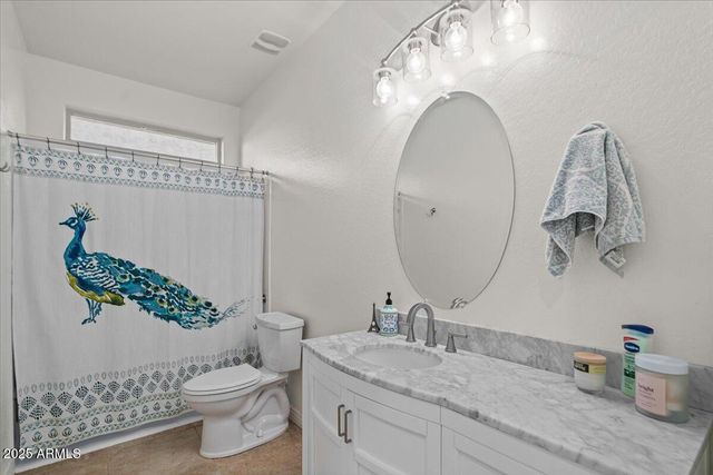 2674 E Cherry Hill Drive, Gilbert, AZ 85298