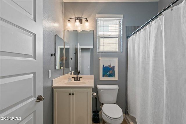 2674 E Cherry Hill Drive, Gilbert, AZ 85298