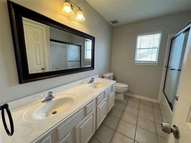 5942 Crestford Park Lane, Houston, TX 77084