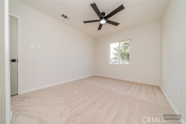 1027 Griffith Way, Hemet, CA 92543