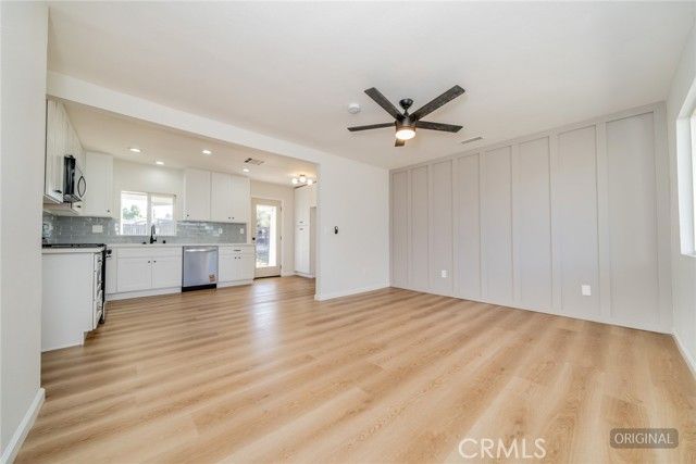 1027 Griffith Way, Hemet, CA 92543