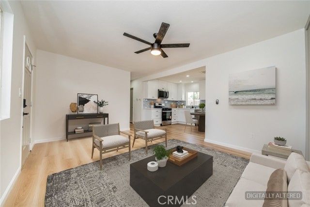 1027 Griffith Way, Hemet, CA 92543