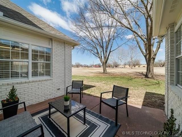 408 W Fairway Court, Broken Arrow, OK 74011