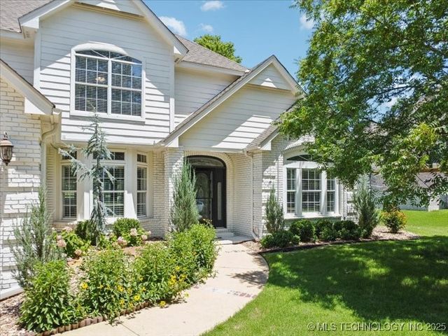 408 W Fairway Court, Broken Arrow, OK 74011