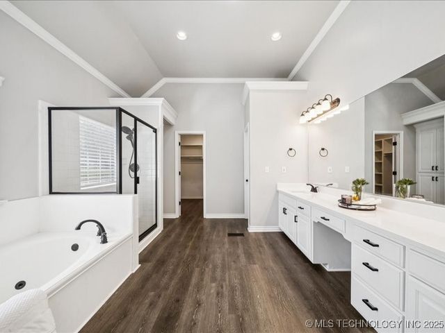 408 W Fairway Court, Broken Arrow, OK 74011