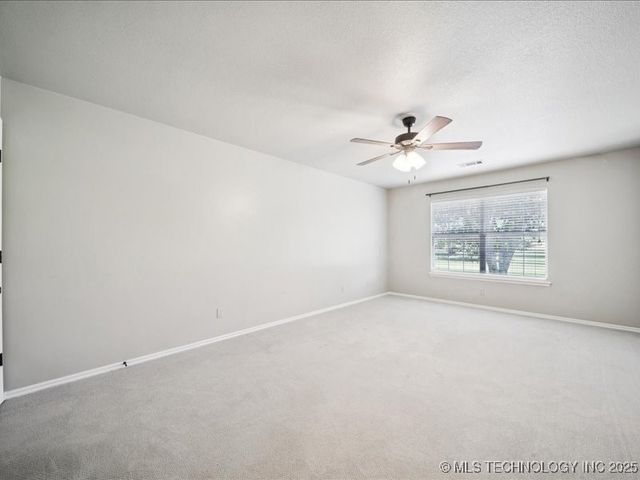 408 W Fairway Court, Broken Arrow, OK 74011