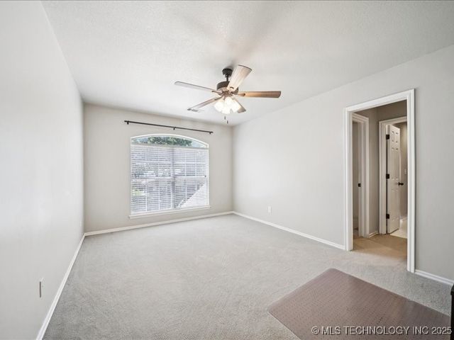 408 W Fairway Court, Broken Arrow, OK 74011