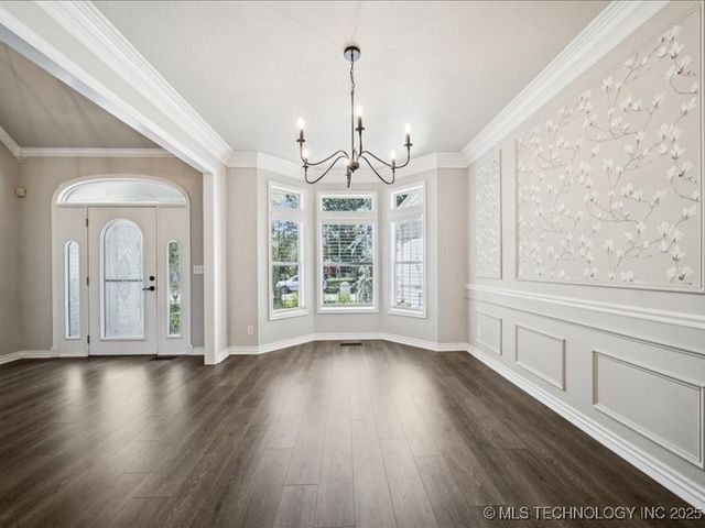 408 W Fairway Court, Broken Arrow, OK 74011