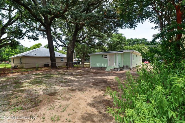 317 Nelson Road, Biloxi, MS 39531