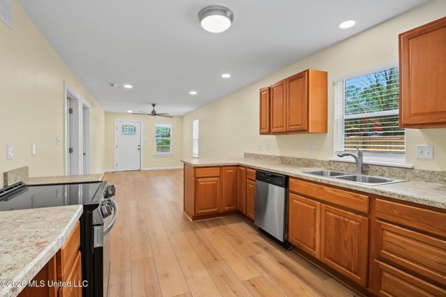 317 Nelson Road, Biloxi, MS 39531