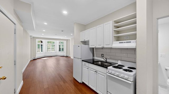 173 Marlborough St. 11, Boston, MA 02116