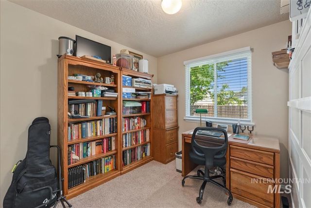 11740 Edgemoor St, Caldwell, ID 83605