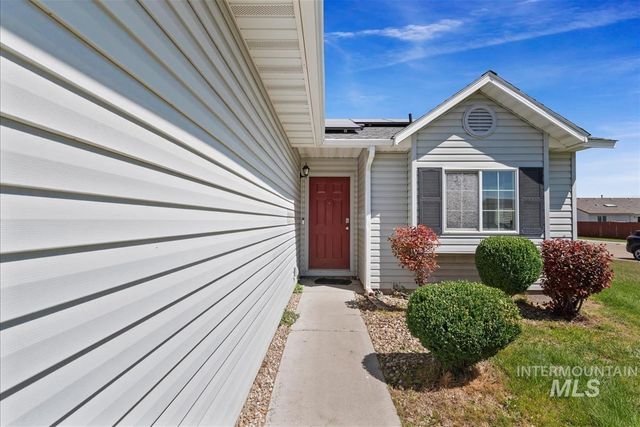 11740 Edgemoor St, Caldwell, ID 83605