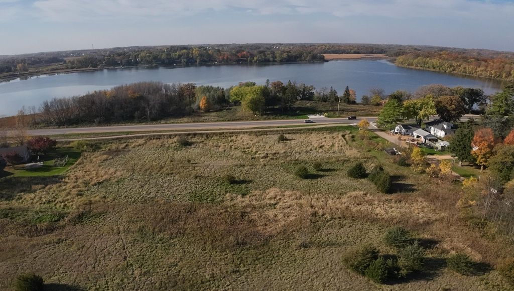 7500 Victoria Drive, Victoria, MN 55386 — exterior