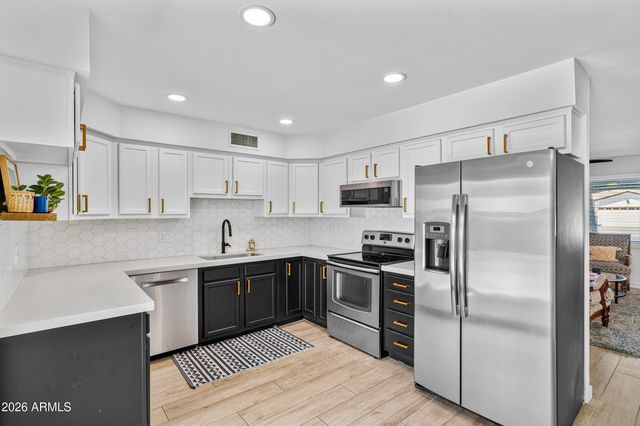 1135 E BELL DE MAR Drive, Tempe, AZ 85283