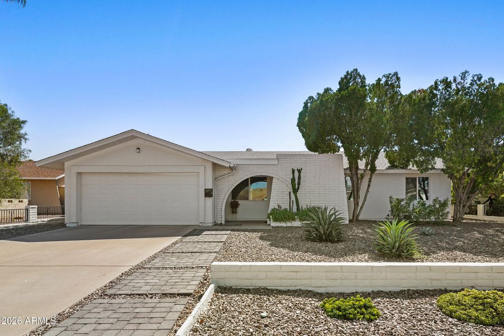 1135 E BELL DE MAR Drive, Tempe, AZ 85283 — photo 2