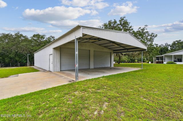 135 LAKE COMO Drive, Pomona Park, FL 32181