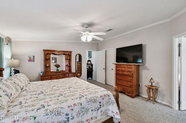 135 LAKE COMO Drive, Pomona Park, FL 32181