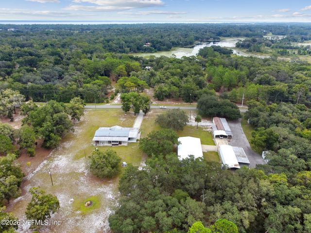 135 LAKE COMO Drive, Pomona Park, FL 32181