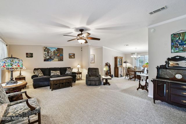 135 LAKE COMO Drive, Pomona Park, FL 32181