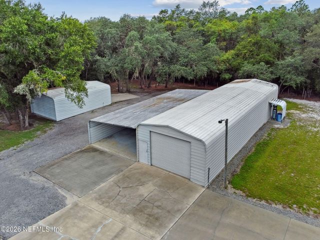 135 LAKE COMO Drive, Pomona Park, FL 32181