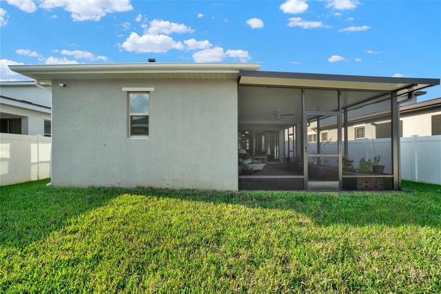 3005 CRISPIN CIRCLE, Harmony, FL 34773