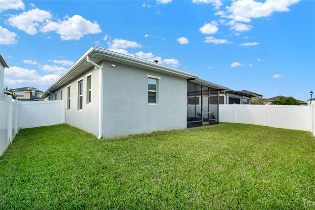 3005 CRISPIN CIRCLE, Harmony, FL 34773