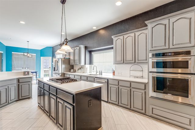 610 Creek View Drive, Prosper, TX 75078