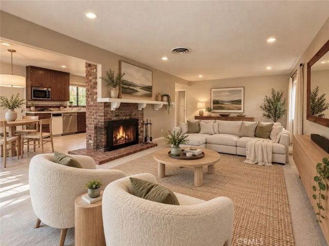 18609 Knapp, Northridge, CA 91324