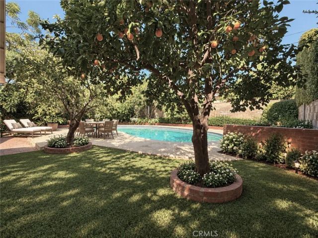 18609 Knapp, Northridge, CA 91324